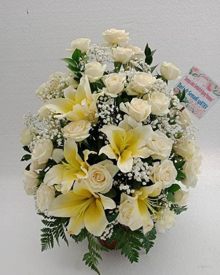 Bunga Bucket Meja Elegan - Immanuel Florist Batu Bunga Bucket Meja Elegan - Immanuel Florist Batu